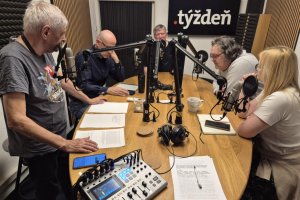 Týždeň s .týždňom: Prídeme o miliardy a je to zlé? Čo krásne sa práve stalo? Čo naznačil britský kráľ Trumpovi?