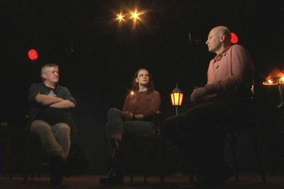 .pod lampou: Einstein alebo Kotlár? Čo myslíte?