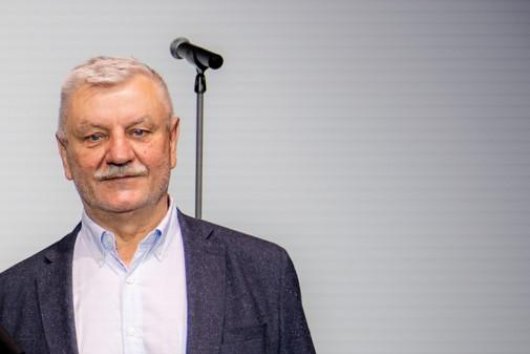 Zomrel predseda Rady STVR J. Krošlák