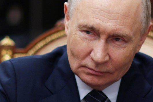 Ukrajina potrebuje muníciu, NATO je ohrozené, Putin pozná naše slabé miesta
