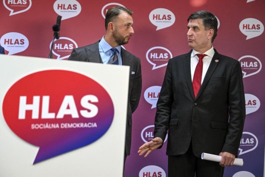 Europoslanec Ondruš vystúpil z Hlasu, chce sa stať predsedom Konfederácie odborových zväzov – čo to znamená podľa Eugena Kordu