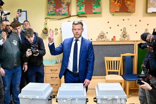 Udalosť dňa: Víťazstvo Tiszy sa zdá byť jasné. Toto je oslava demokracie, vyhlásil Magyar po zatvorení volebných miestností