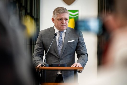 Odsudzujeme útok premiéra Fica na novinárku STVR