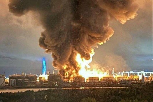 Ukrajina ONLINE: Ukrajinské drony spôsobili požiar na ropnom termináli a narušili fungovanie petrohradského letiska