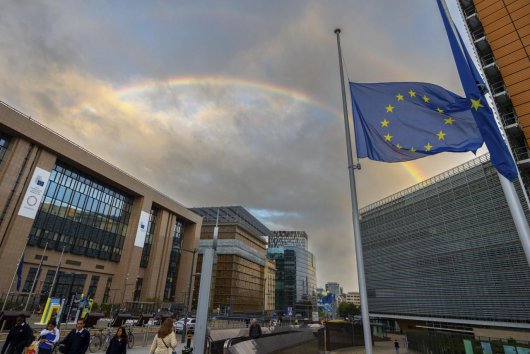 EÚ vyzýva USA, aby dodržiavali vlaňajšiu obchodnú dohodu