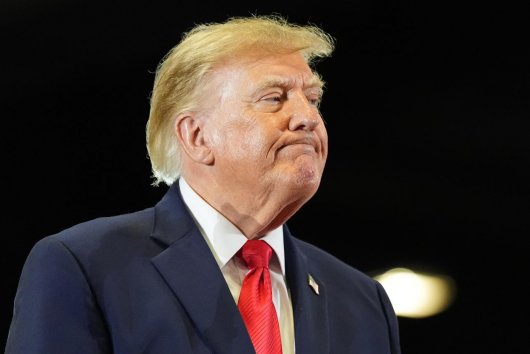 DemWatch: Americké polčasové voľby sú za rohom, Trump nevylučuje nasadenie armády 