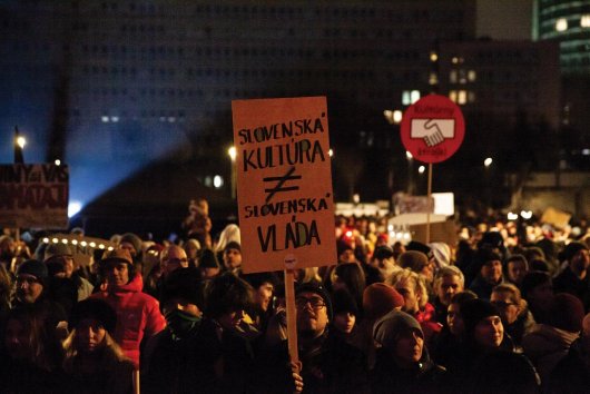 Téma .týždňa: Mocipáni verzus kultúra