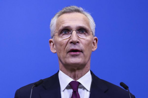 Štáty NATO dajú Ukrajine viac systémov protivzdušnej obrany, vyhlásil Stoltenberg