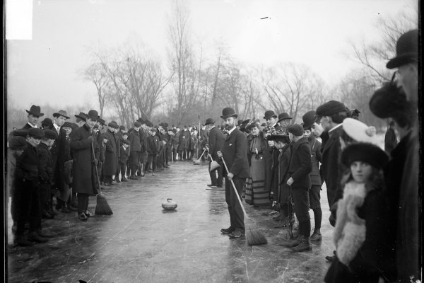 Šach na ľade: Prečo olympijské curlingové kamene pochádzajú už storočie z jediného ostrova?