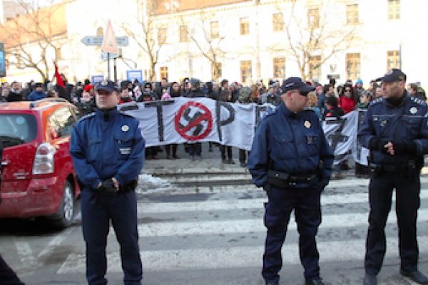 Extrémistov odklonili od blokády