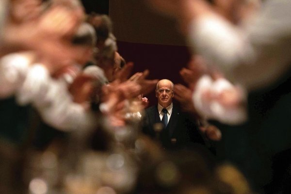 Filmy .týždňa: Milosť Sorrentina, raketa Chalameta a päsť Stathama