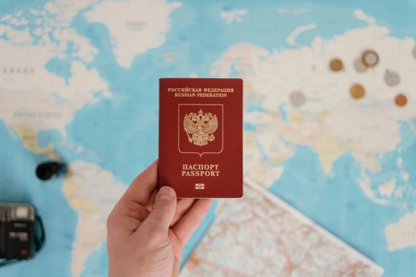 EÚ prijala prísnejšie pravidlá udeľovania víz pre ruských občanov