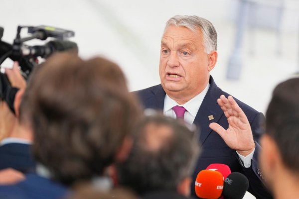 Orbán tvrdí, že ho Trump nepožiadal, aby prestal nakupovať ruskú ropu