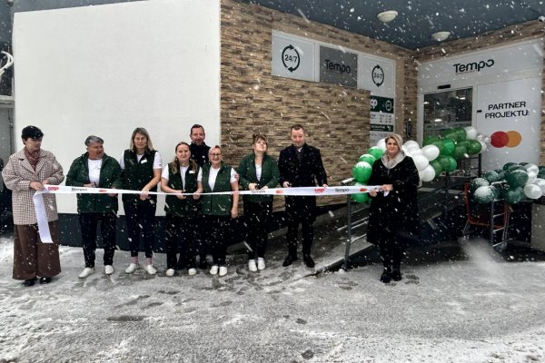 Neobmedzené nakupovanie už aj v najchladnejšej obci Slovenska. COOP Jednota spúšťa v Oravskej Lesnej siedmu predajňu 24/7