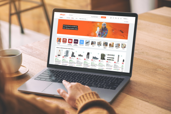 Allegro.sk hodnotí rok 2025: rekordné vianočné doručovanie, nárast každodenných nákupov a rozširovanie lokálnych partnerstiev
