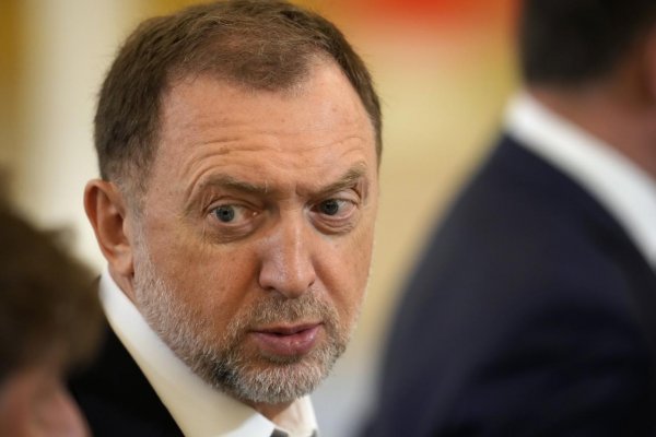 Ruský oligarcha Deripaska skritizoval vojnu na Ukrajine