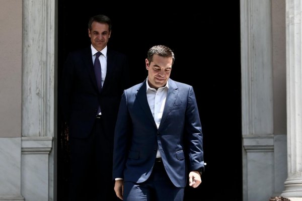 Syriza mieri do opozície, neonacisti von z parlamentu. Tvrdá, ale užitočná lekcia z Grécka