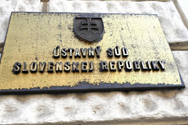 Ústavný súd pozastavil účinnosť článku novely Trestného zákona týkajúceho sa takzvaných kajúcnikov