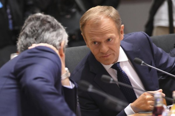 Rozpory lídrov členských krajín EÚ vyplávali na povrch