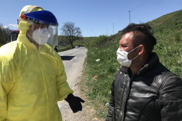 Život ľudí za policajnými páskami v uzavretej časti Žehry (fotoreportáž)