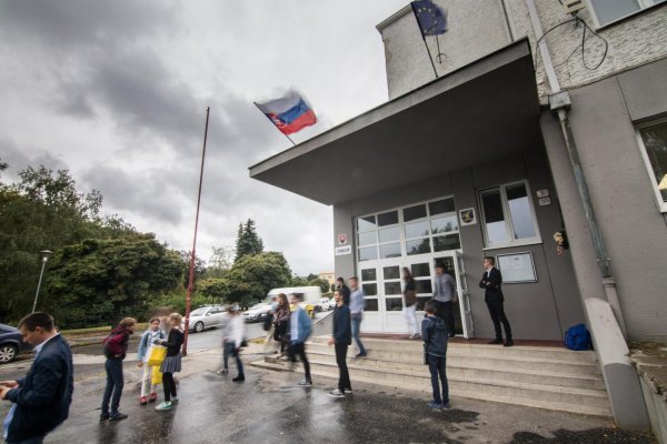 Budú všetky stredné školy bilingválne?