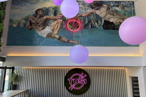 Strihanie jedla nožnicami aj 20-hodinový vývar: Na Špitálskej vyrástol vietnamský unikát, ktorý po 16:00 mení pravidlá