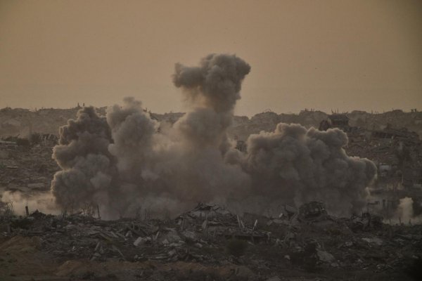 Trump vyzval Izrael na okamžité zastavenie bombardovania Gazy