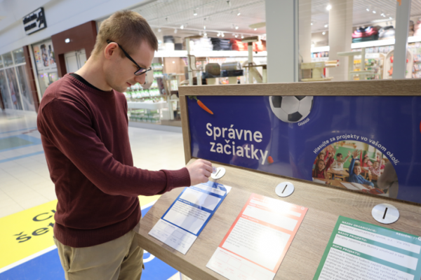 Zákazníci Tesca rozhodnú, ako sa rozdelia granty vo výške 223 300 EUR na projekty pre mladých