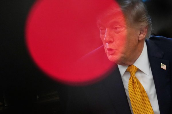 Trump pohrozil nasadením agentov ICE na letiskách pre spor o financovanie