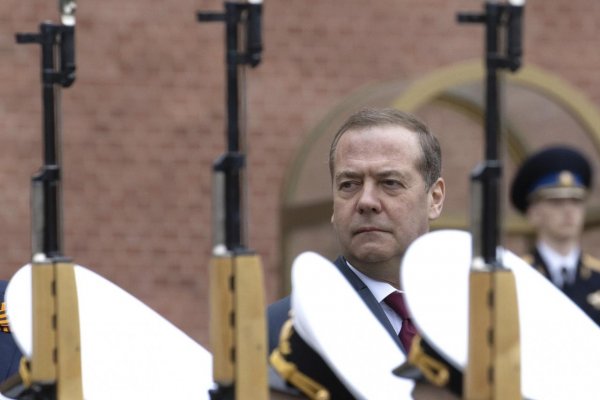 Medvedev: Trumpove teatrálne ultimáta Rusko nezaujímajú