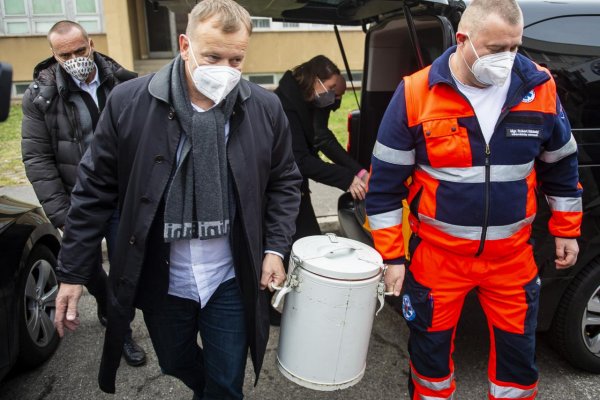 UNB navštívili na Štedrý deň traja najvyšší ústavní činitelia