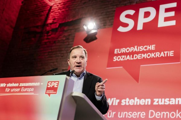 Fico hovoril o návrhu na vylúčenie Smeru zo Strany európskych socialistov ako výsledku vzďaľovania sa