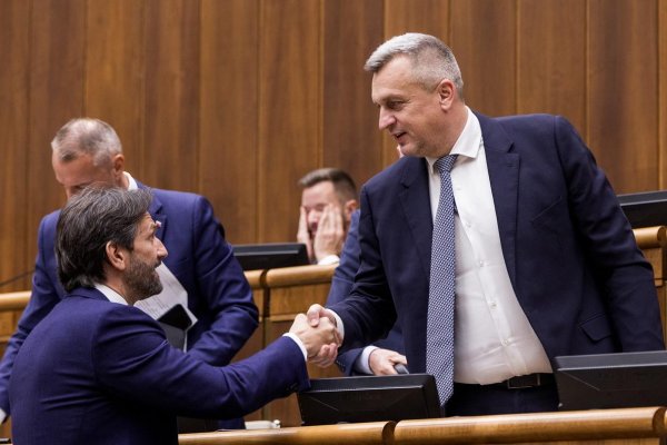 Pellegrini nechce komentovať Dankove výroky, pretože opakovane a vedome klame