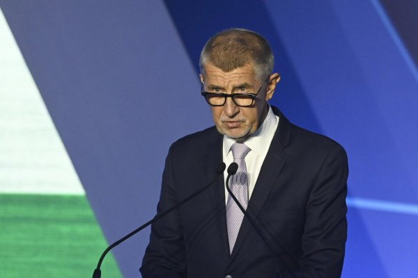 Fiala: Je čas, aby sa Babiš zachoval zodpovedne a odstúpil z volených funkcií