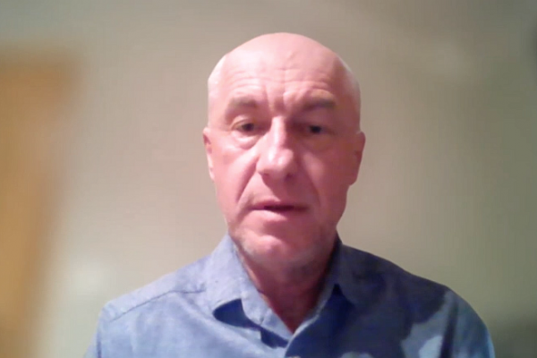 Karel Hirman: Robert Fico už celkom otvorene podporuje Putinovu vojnu