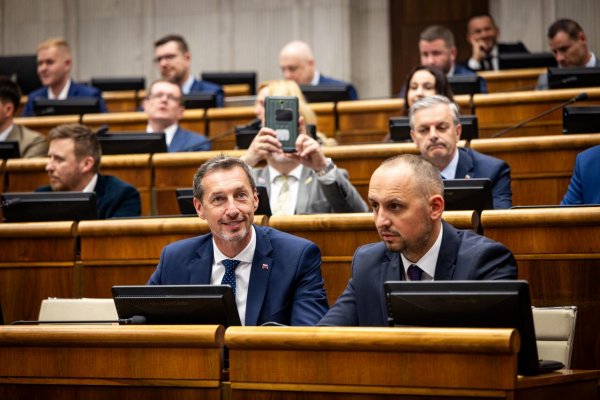 KDH nepodporí zmeny volebných pravidiel z dielne Smeru, Hlasu ani SNS