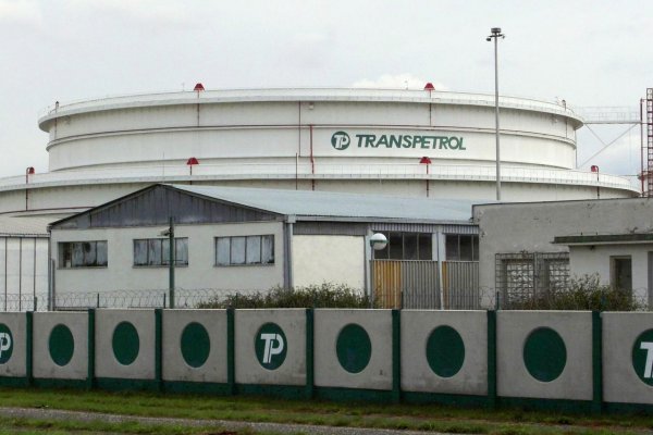 Udalosť dňa: Ropná núdza na Slovensku?