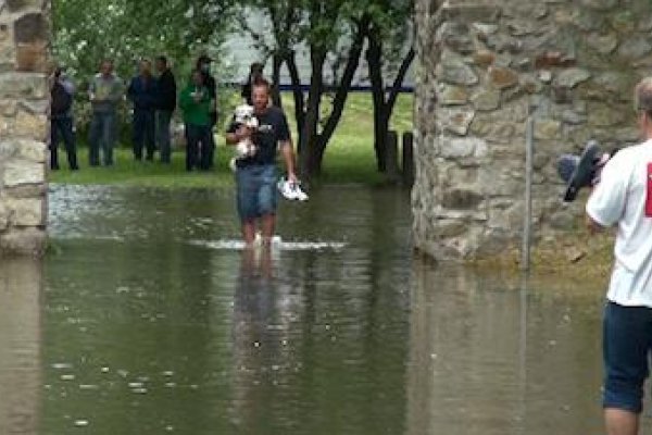 Na celom úseku Dunaja hrozia povodne