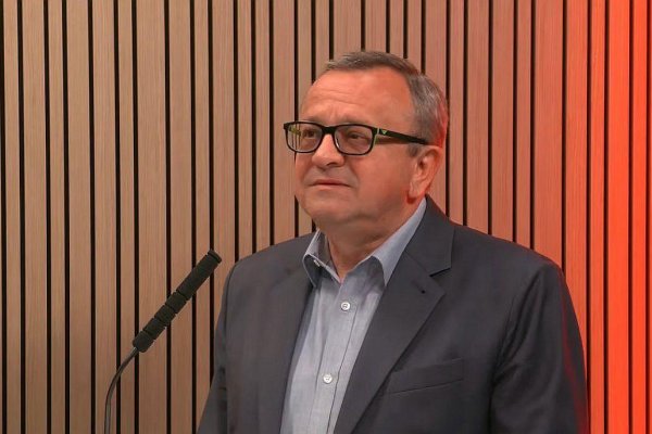 Duleba u Závodského: Fico nemá žiadnu zahraničnú politiku. V Moskve nebudú nadšení, keď podporí pôžičku Ukrajine