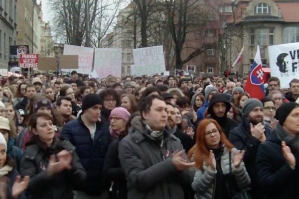 Za slušné Slovensko sa postavili aj v Prahe