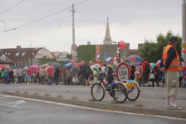 Chromík: My nesúdime. Otcovia a matky, ste nenahraditeľní!