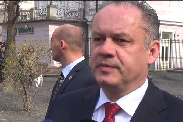 Kiska: Ísť na sviečkovú manifestáciu chcelo odvahu