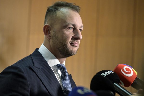 Šutaj Eštok: Útoky na ľudí vo výcviku v rámci NOS považujem za nepochopiteľné