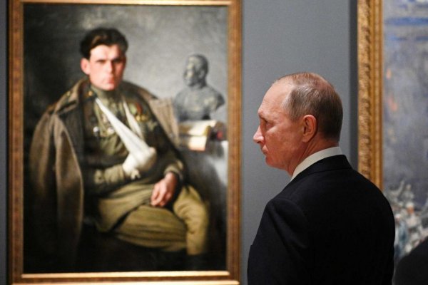 Putin navrhol nahradiť globálnu Wikipediu ruskou alternatívou