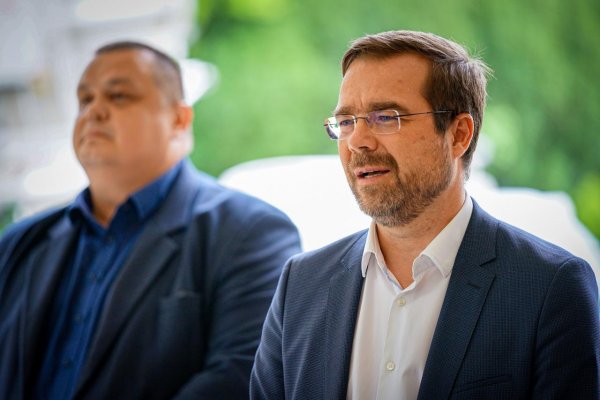 Liek na COVID-19 zatiaľ na Slovensku podali 13 pacientom