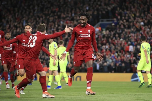 Liverpool bez Salaha strelil Barcelone štyri góly a postúpil do finále Ligy majstrov