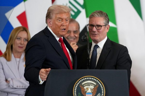 Trump: Ak Hamas odmietne zložiť zbrane, odzbrojíme ho my