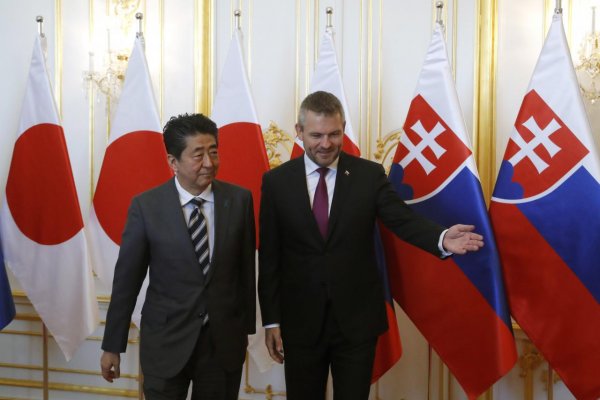 Lídri krajín V4 zdôraznili význam spolupráce s Japonskom 