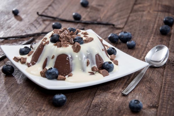 Puding v prášku: Kto je vynálezca tejto ikony kuchýň a jedální?