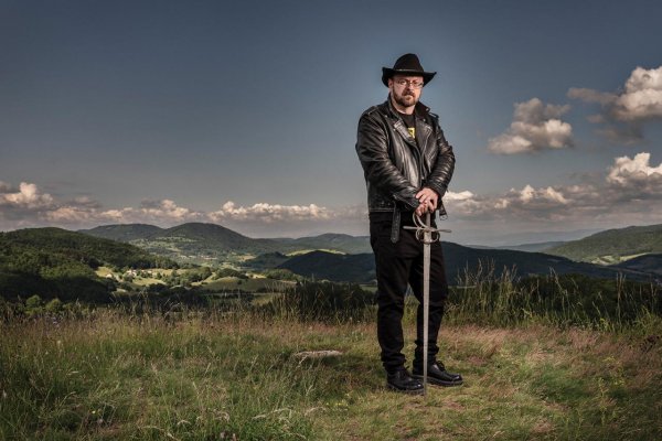 Juraj Červenák: Mladí, čo ešte čítajú knihy, zaslúžia medailu